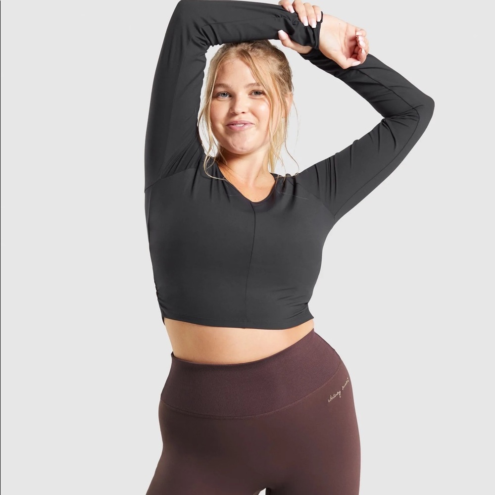 WHITNEY SIMMONS LONG SLEEVE CROP TOP